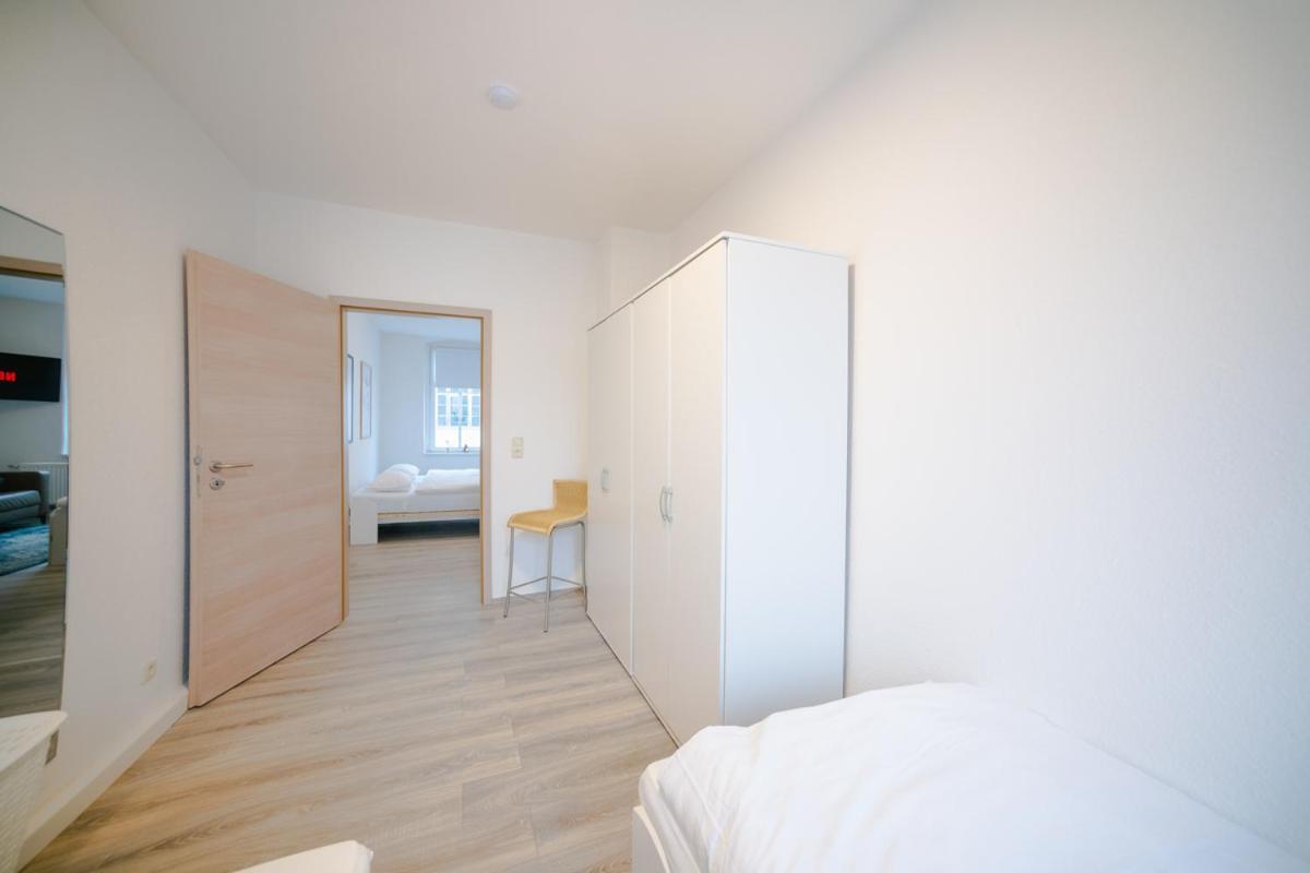 Ferienwohnung Laura In Gera Fuer Bis Zu 4 Personen - Neu Renoviert Dış mekan fotoğraf