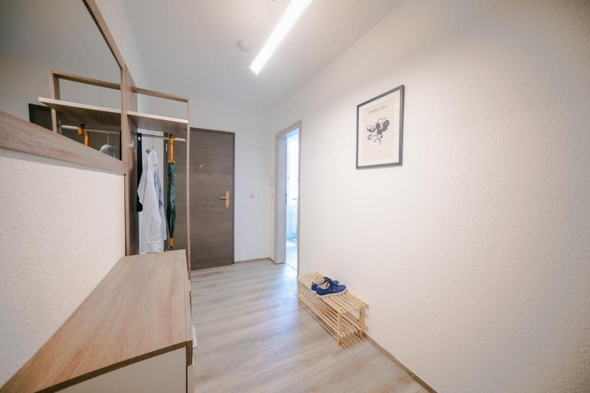 Ferienwohnung Laura In Gera Fuer Bis Zu 4 Personen - Neu Renoviert Dış mekan fotoğraf
