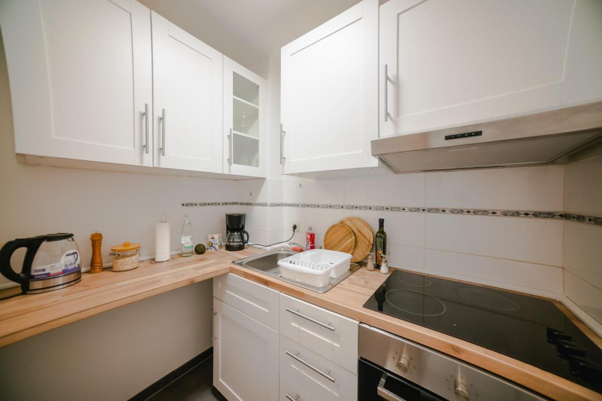 Ferienwohnung Laura In Gera Fuer Bis Zu 4 Personen - Neu Renoviert Dış mekan fotoğraf